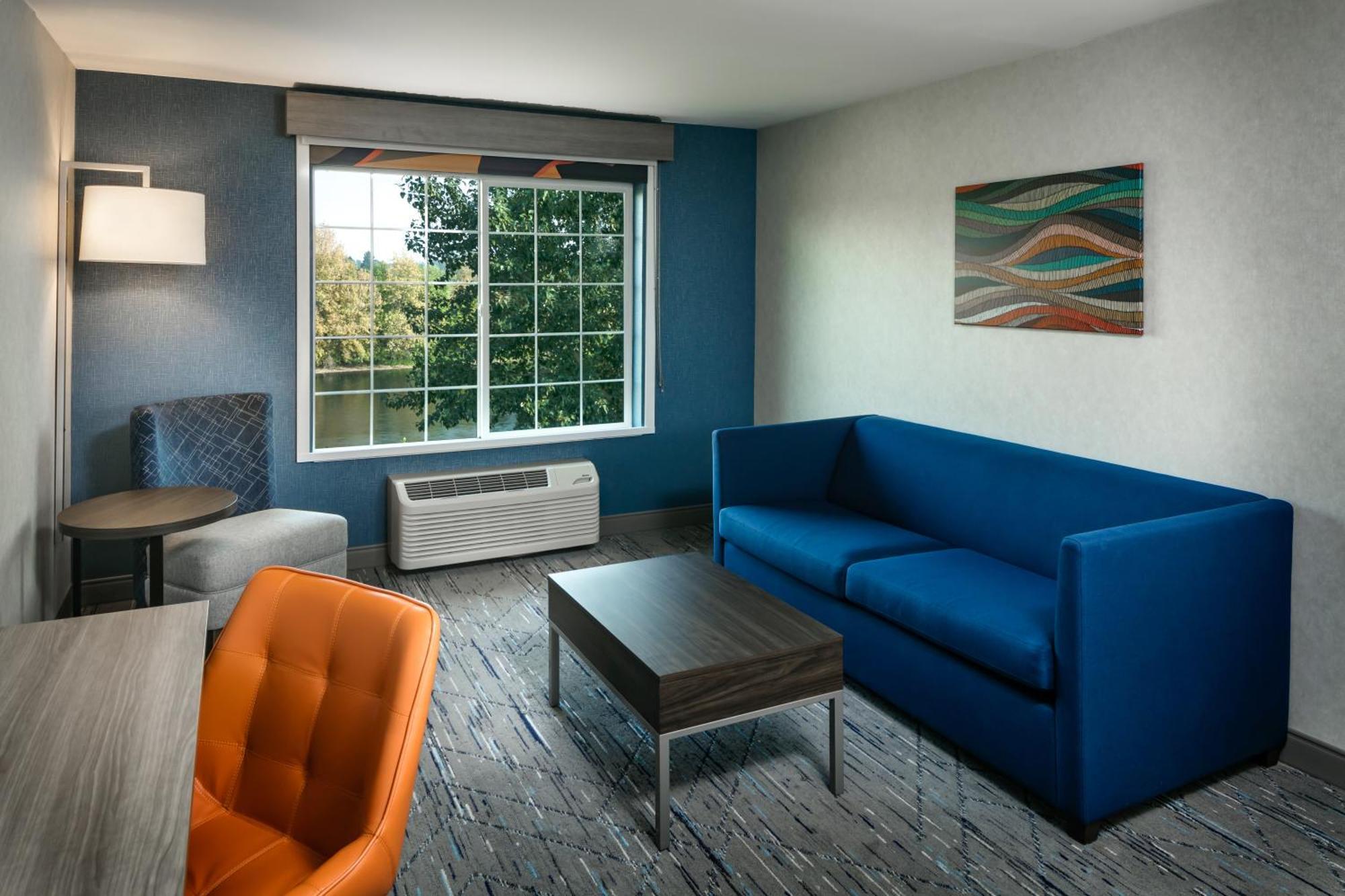 Holiday Inn Express Corvallis-On The River By Ihg Exterior photo