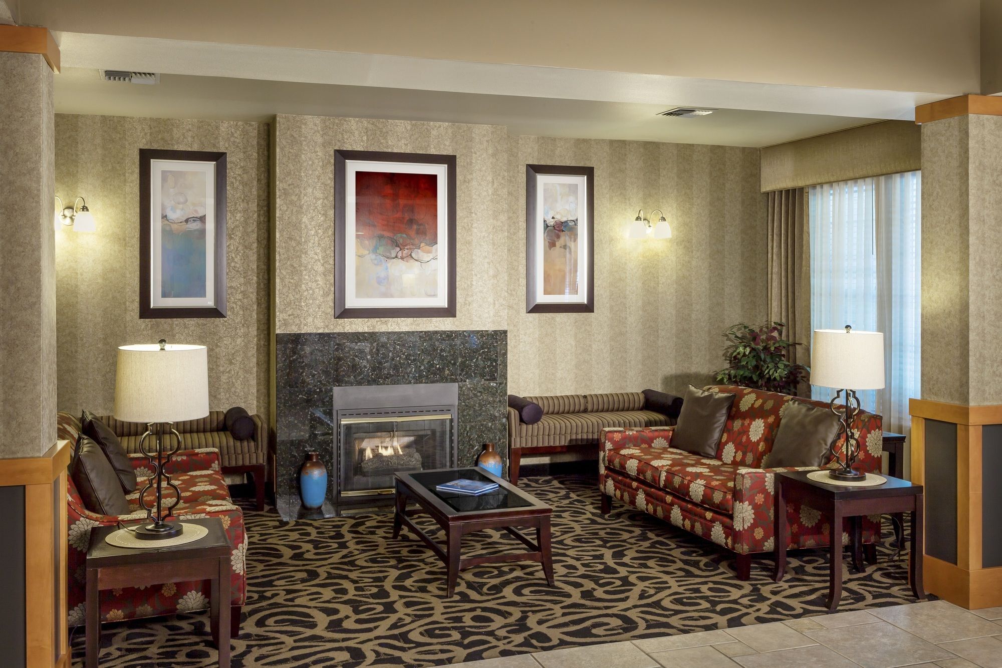 Holiday Inn Express Corvallis-On The River By Ihg Exterior photo